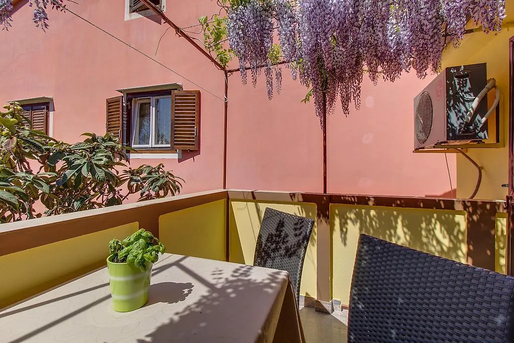 Apartments Petra Mali Losinj