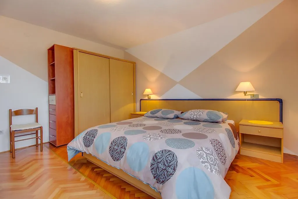 Apartments Petra Mali Losinj