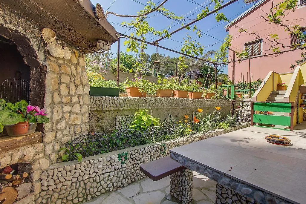 Apartments Petra Mali Losinj
